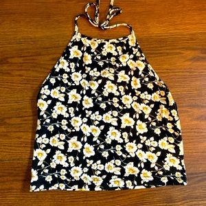 Floral pattern crop top